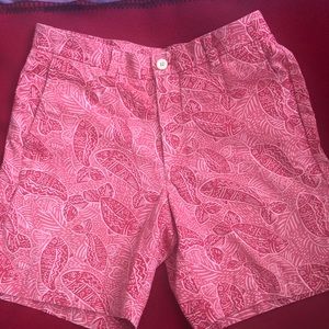Vineyard vines breaker short fish motif pink 30